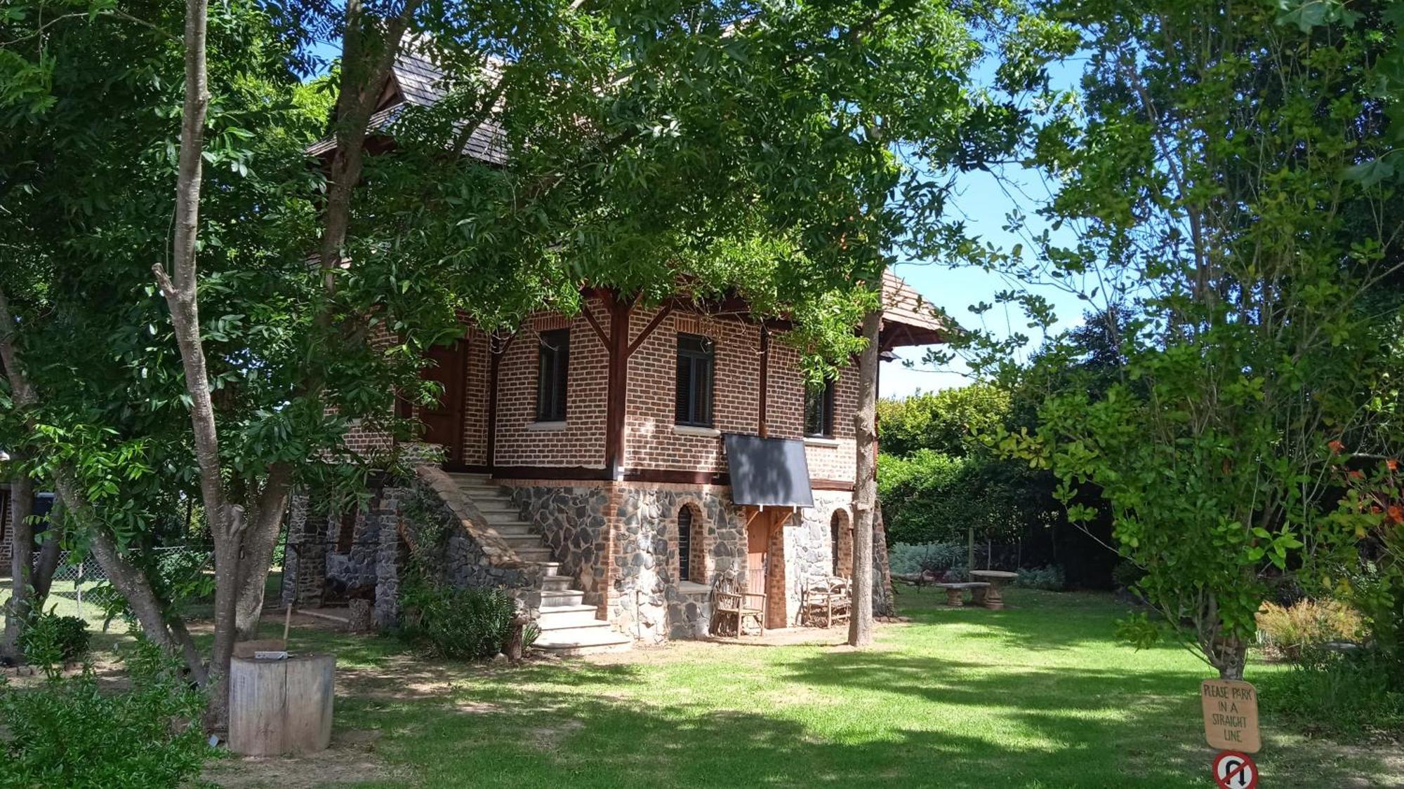 Fleur Bleue & The Timber Frame Bed & Breakfast Heidelberg  Dış mekan fotoğraf